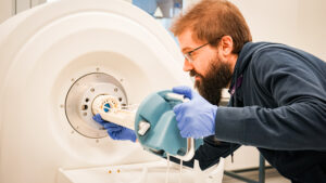 Intelligent biosensor developed at INL combines NMR and AI to improve infectious disease diagnostics