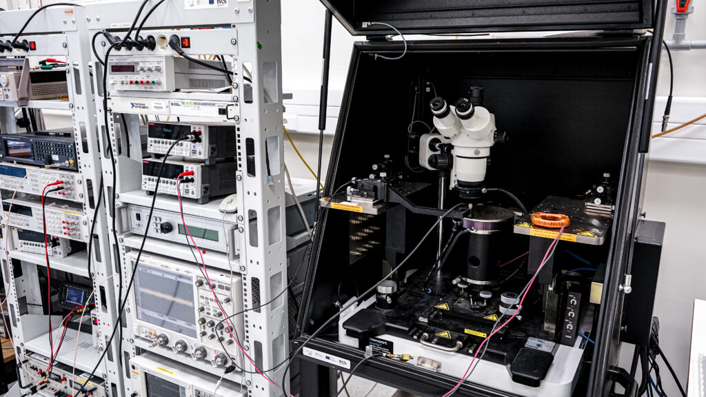 RF Prober - Spintronics machine